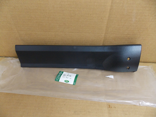 99-04 Land Rover Discovery II Right Rear Quarter Trim Finish Molding DDE101720