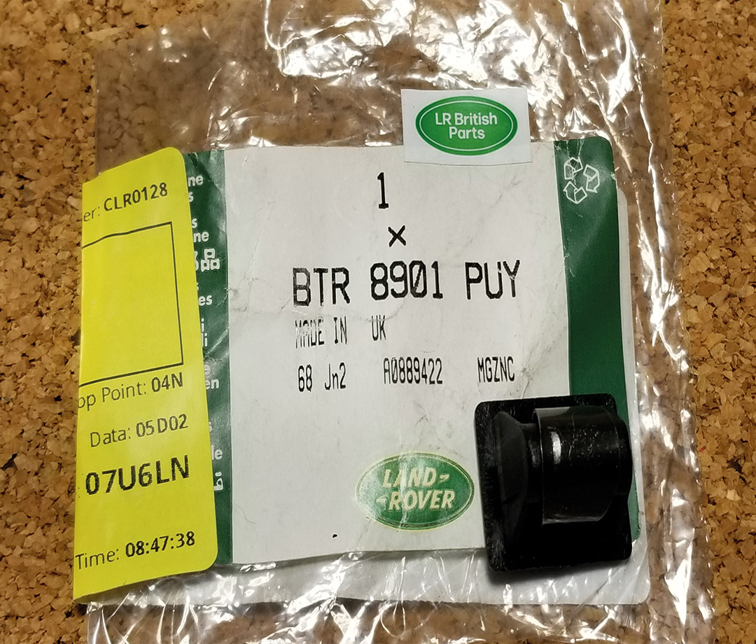 GENUINE LAND ROVER CENTER CONSOLE LID CLIP DISCOVERY I AND 2 BTR8901PUY