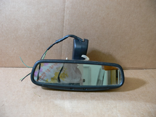 GENUINE LAND ROVER REAR VIEW INTERIOR MIRROR DISCOVERY II 2004 CTB500040 USED