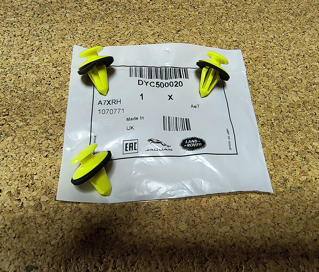 GENUINE LAND ROVER FINISHER BUMPER END CAP CLIP SET X 3 DISCOVERY 2 II OEM NEW DYC500020