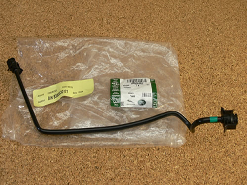 GENUINE LAND ROVER RADIATOR TO EXPANSION TANK OVERFLOW HOSE LR2 3.2L OEM NEW LR006165