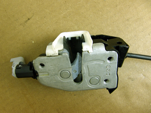 Used Land Rover Door Check - LR3, LR4, Range Rover Sport - BDH780070 (Good Condition)