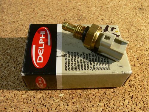 LAND ROVER ENGINE COOLANT SENSOR LR3 LR4 V6 LR019736 DELPHI