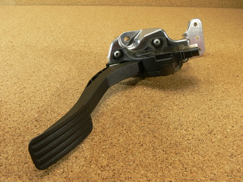 GENUINE LAND ROVER PEDAL ACCELERATOR RANGE ROVER SPORT 10-13 LR4 NEW LR029897