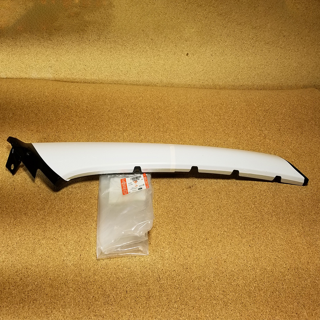 GENUINE LAND ROVER FINISHER A PILLAR COVER RANGE ROVER EVOQUE 3 DOORS LH NEW OEM LR050768