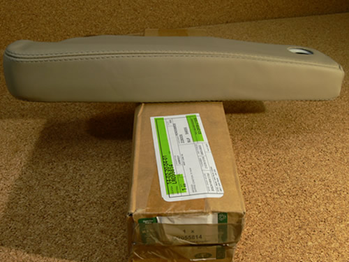 GENUINE LAND ROVER FRONT ARMREST RANGE ROVER SPORT 10-13 LH LR055814 NEW