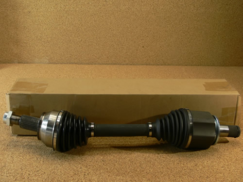 LAND ROVER FRONT AXLE SHAFT LH RANGE ROVER 13 SPORT 14 DISCOVERY LR064252 NEW