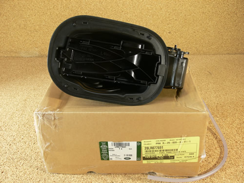 GENUINE LAND ROVER FUEL TANK HOUSING FILLER FLAP RANGE ROVER 2013 ON NEW LR077691