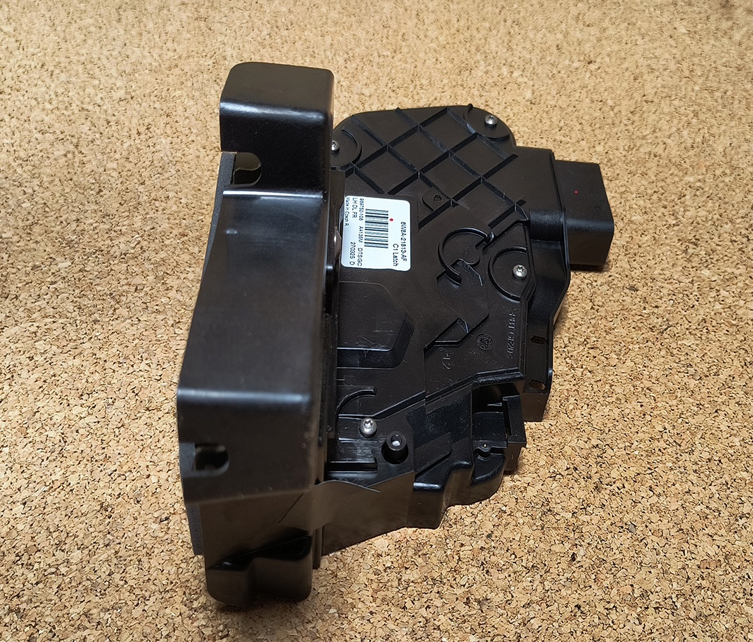 Genuine Land Rover Front Door Exterior Lock Cable (FQZ500073) – LR3, LR4, Range Rover Sport