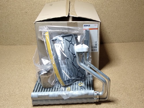 LAND ROVER AC EVAPORATOR LR2 RANGE ROVER EVOQUE DISCOVERY SPORT LR097253 NEW