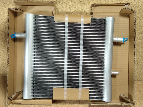 GENUINE LAND ROVER RADIATOR & AUXILIARY RADIATOR RANGE ROVER SPORT 06-09 4.2L V8 PETROL SC NEW WITH DETAILS PCC500680