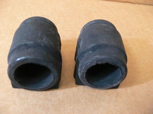 LAND ROVER REAR STABILIZER BAR BUSHING RANGE ROVER SPORT 05-13 SET RVU000022